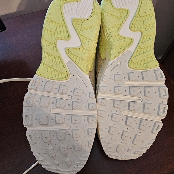 Nike Air Max - Picture 4 of 4